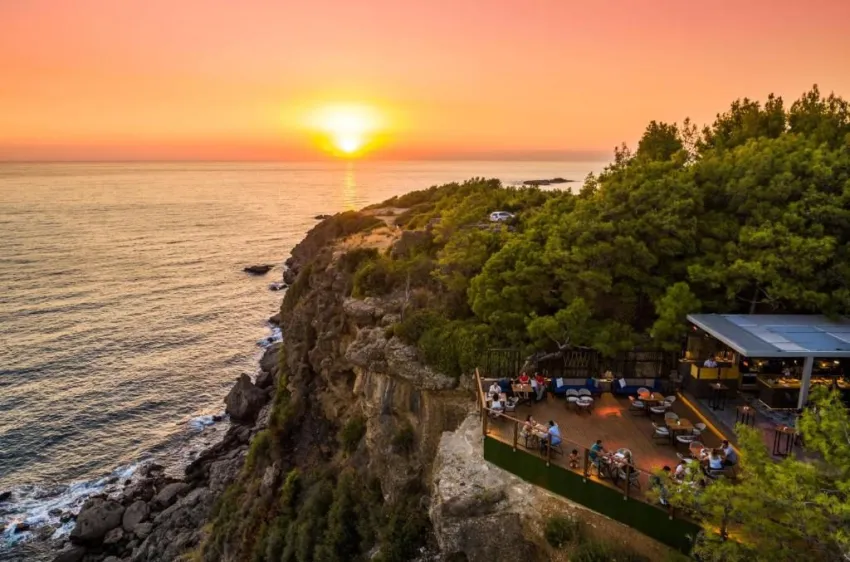 A GOOD LIFE UTOPIA FAMILY RESORT  4*-25