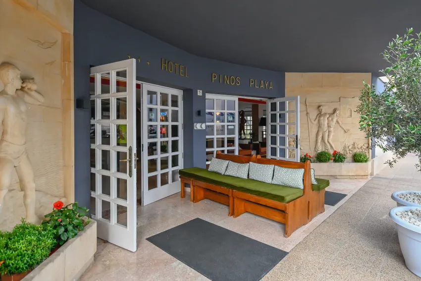 Pinos Playa Hotel 3*-3