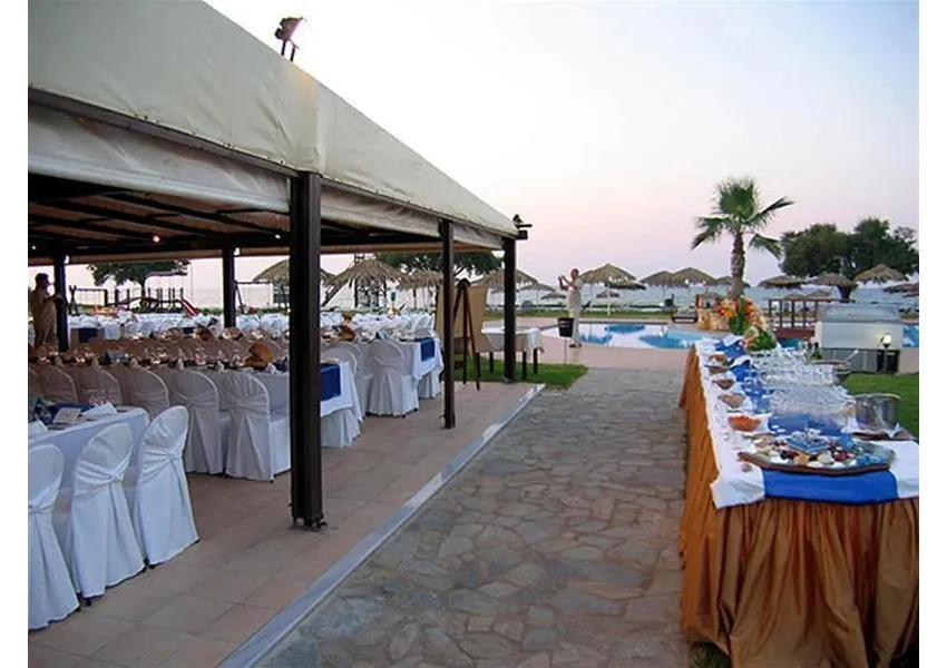 Geraniotis Beach Hotel 3*-7
