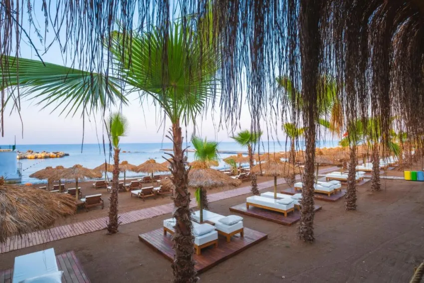 RUBI PLATINUM SIGN  5*-14