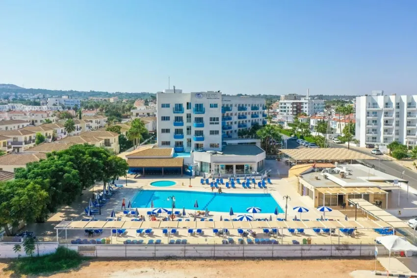 Tetyk Hotel & Suites 3*-4