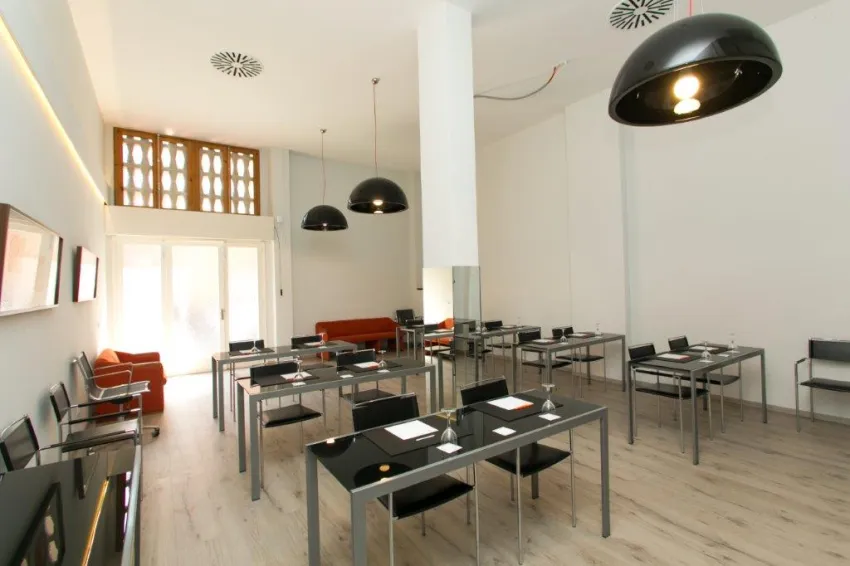 Artmadams Hotel 4*-129