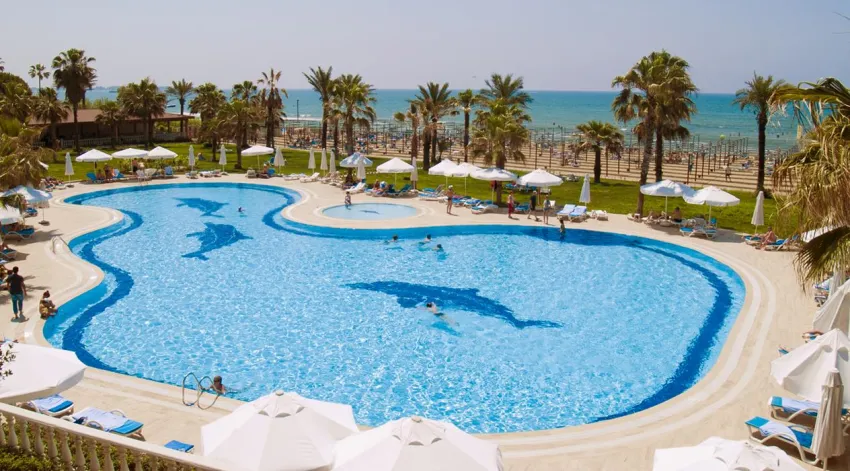 CESARS SIDE (EX CESARS RESORTS SIDE)  5*-10