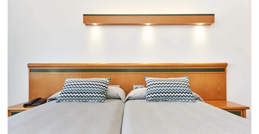 Globales Torrenova Adults Only 3*-8