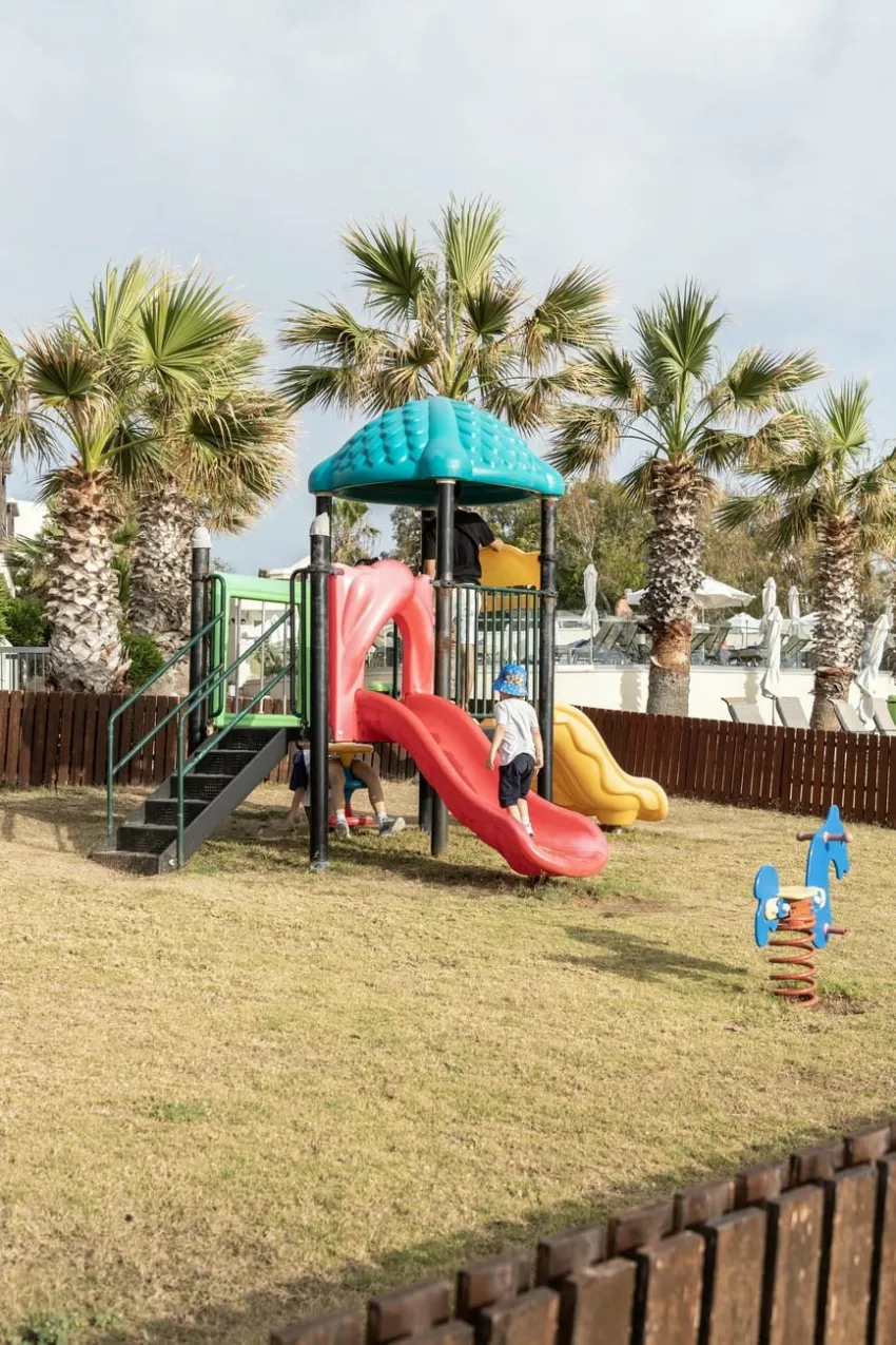 Louis Paphos Breeze 4*-14