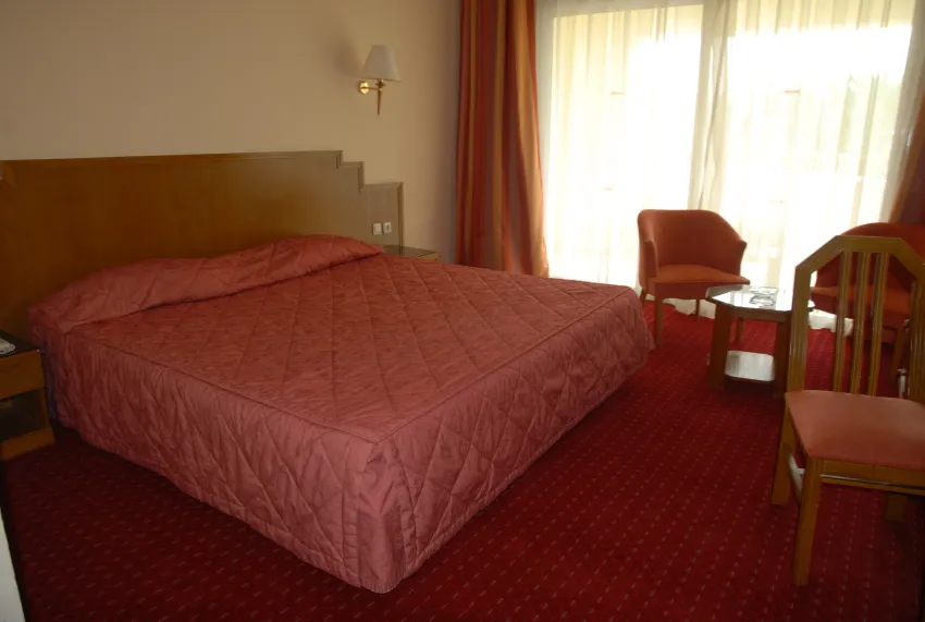 Marina Palace 4*-9