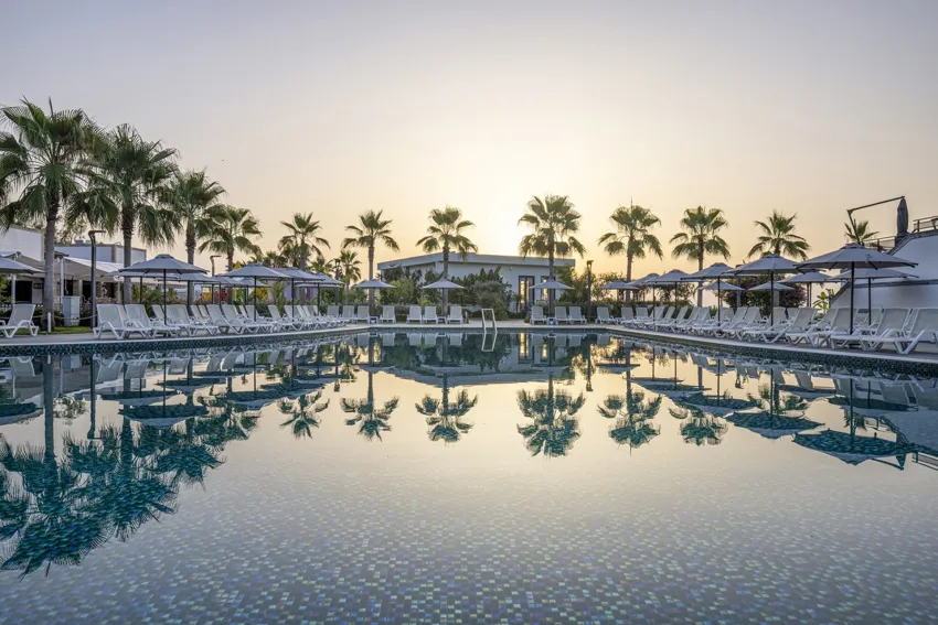 Movenpick Resort Antalya Tekirova 5*-4