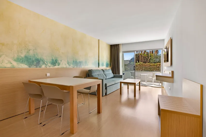 Fontanellas Playa Aparthotel 4*-144