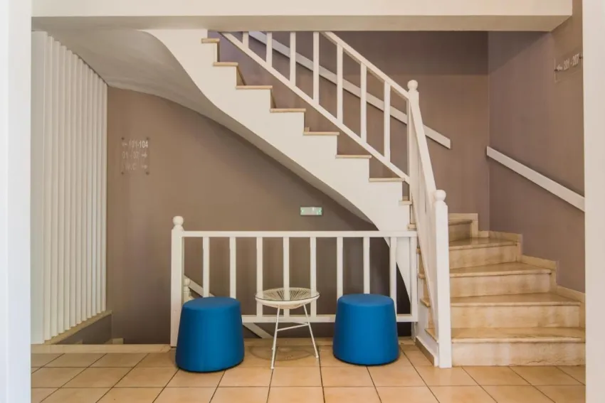 Sunshine Studios 2*-9