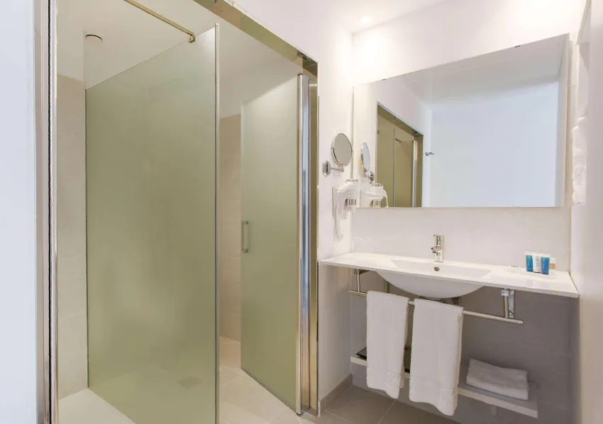 Reverence Life Hotel 4*-19