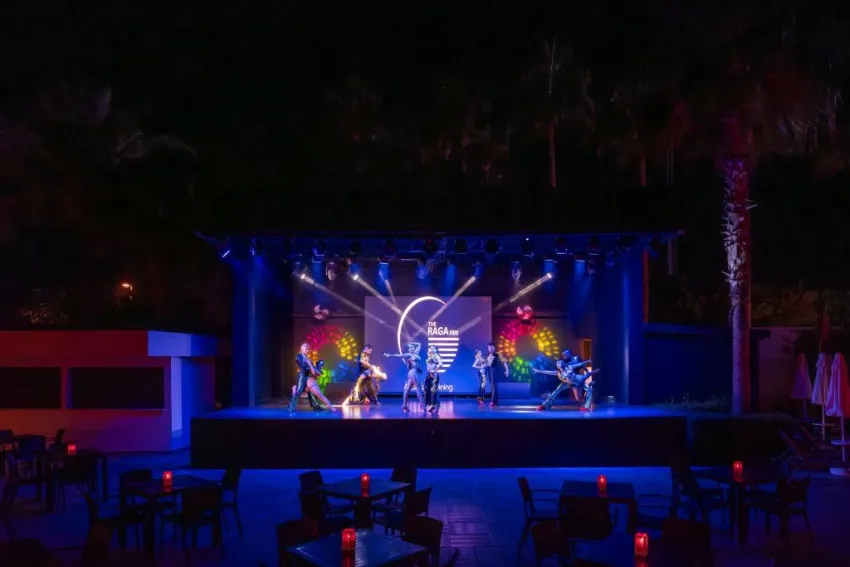 THE RAGA SIDE (ADULT ONLY 16+)  5*-20