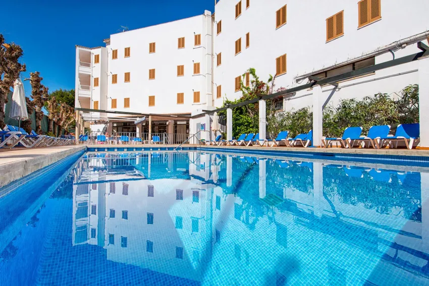 Arcos Playa Apartments 1*-4