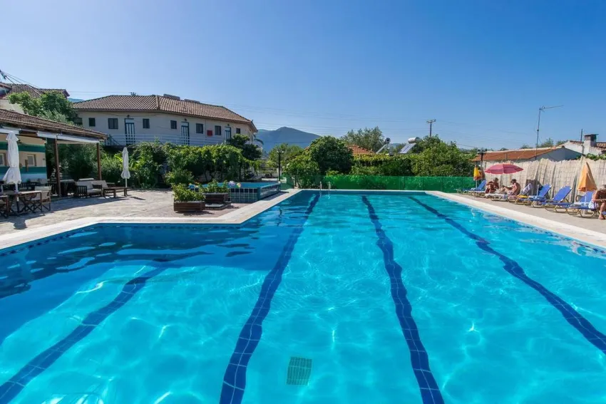 Zante Nest Studios and Apartments 2*-1