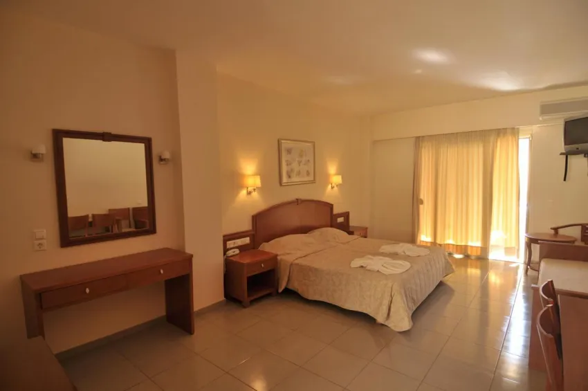 Delfina Boutique Hotel 4*-4