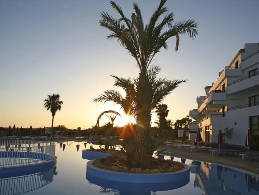 Corallia Beach Apartments 3*-8