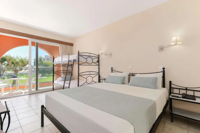 Mare Monte Beach 4*-32