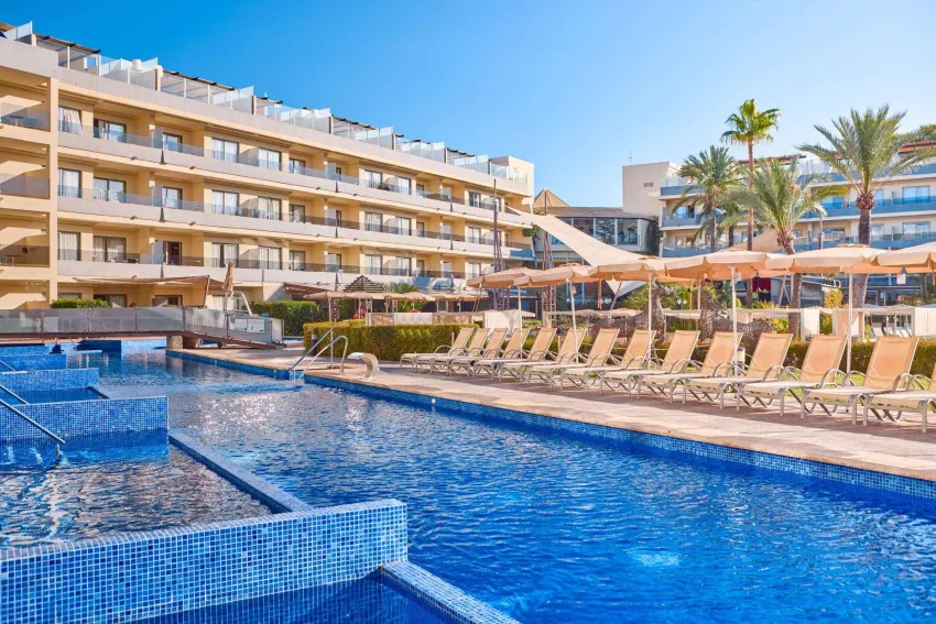 Zafiro Palmanova -67