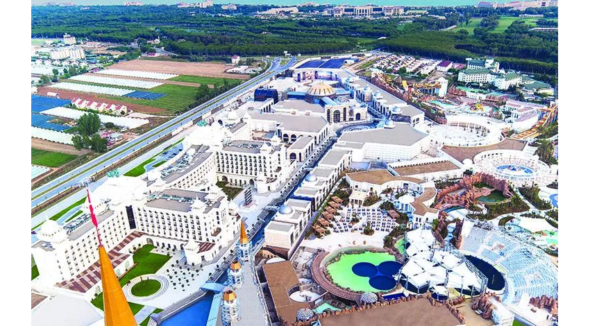 THE LAND OF LEGENDS KINGDOM HOTEL  5*-8