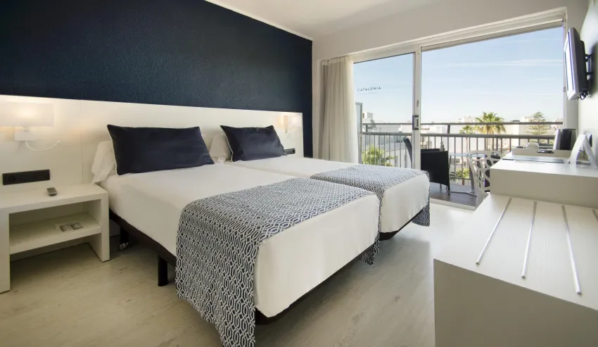 Catalonia del Mar 4*-47