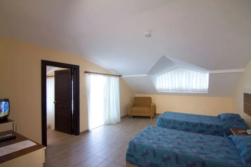 KAILA KRIZANTEM HOTEL  4*-4