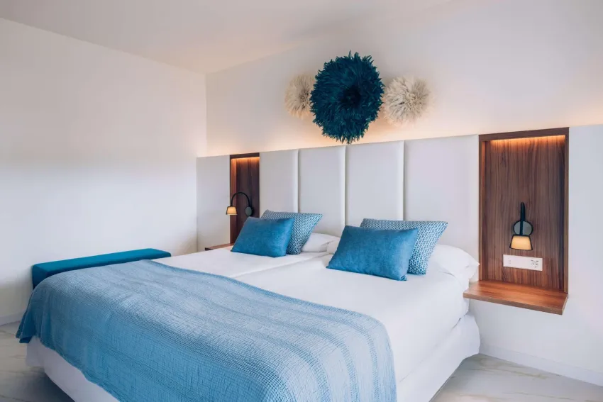 Iberostar Selection Playa de Muro Village 5*-10