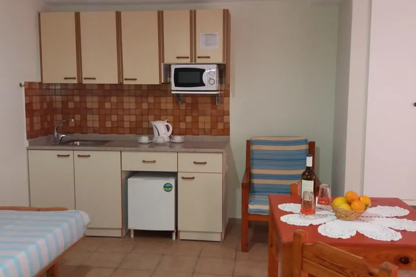 Semiramis Apartments 3*-9