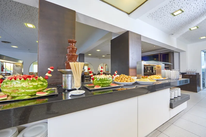 Ariel Chico Club & Resort Gavimar -63