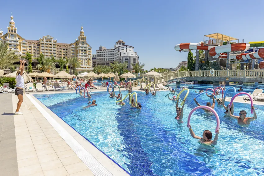 Royal Holiday Palace Hotel 5*-113