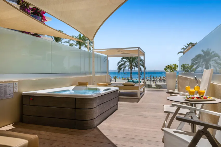 VIVA Golf Adults Only 18+ 4*-24