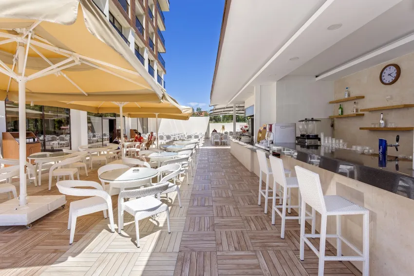 Glamour Resort & Spa Hotel 5*-4