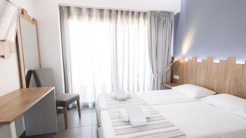 Pollis Hotel 4*-11