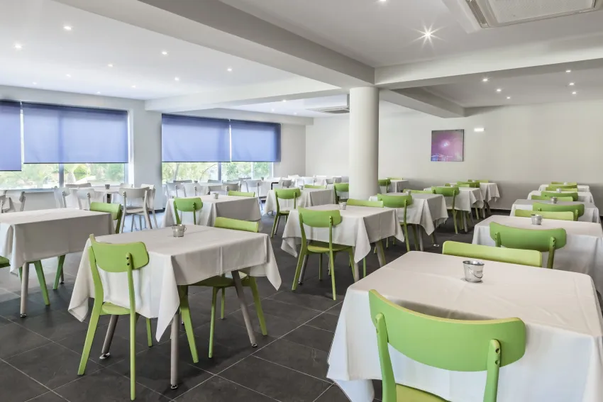 White Olive Premium Laganas 4*-23