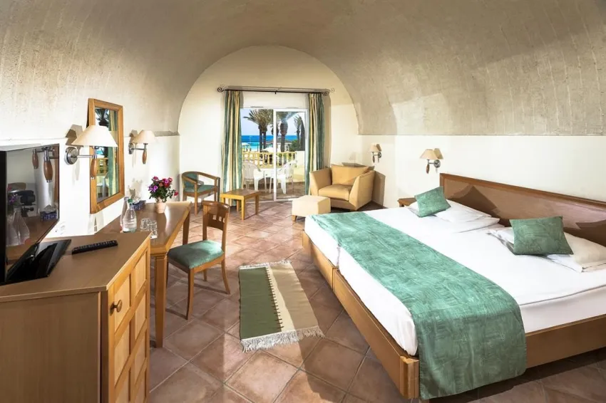 CALIMERA DELFINO BEACH RESORT & SPA  4*-4