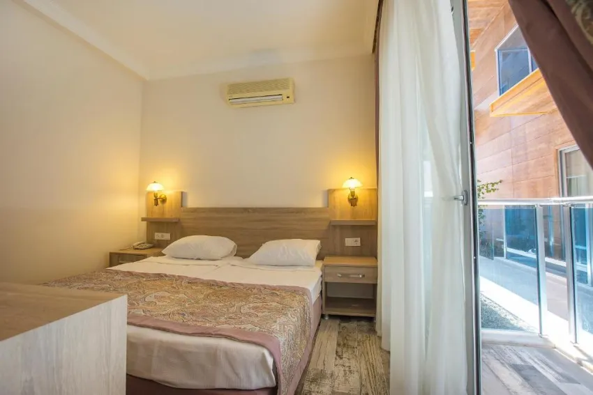 ARSI ENFI CITY BEACH HOTEL  4*-12