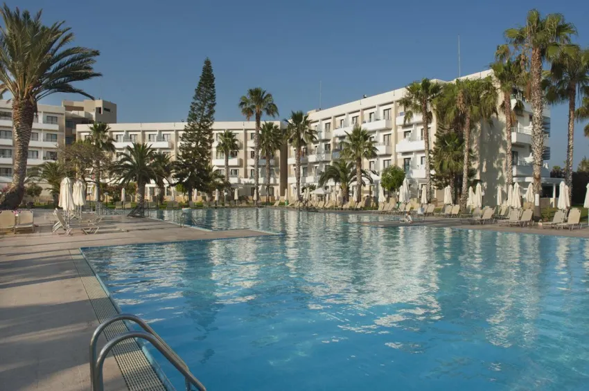 Louis Phaethon Beach 4*-2