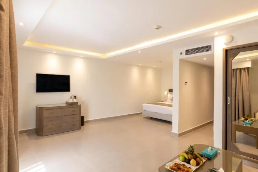 SUNRISE HOLIDAYS RESORT (ADULTS ONLY 16+)  5*-29