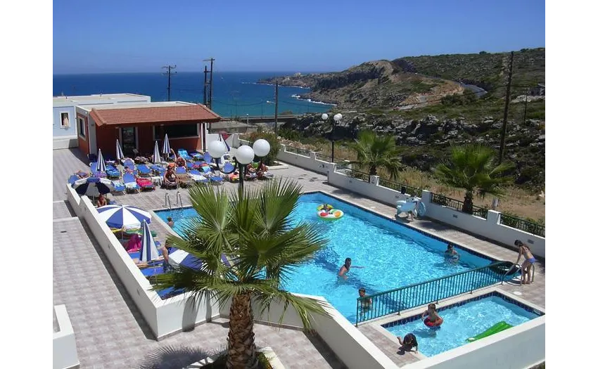 Camari Garden Hotel Apartments 3*-3