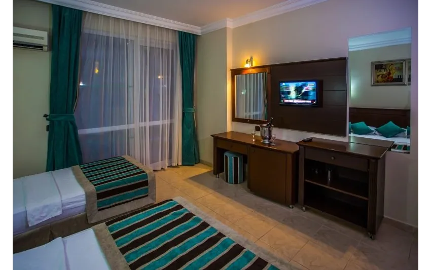 Kleopatra Royal Palm Hotel 4*-4