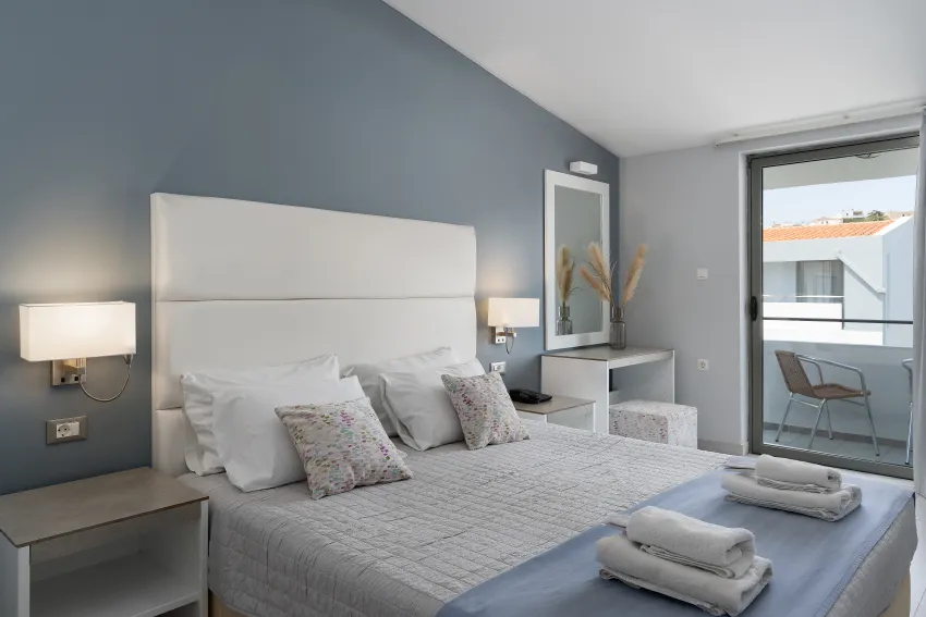 Sunrise Village Hotel 3*-32