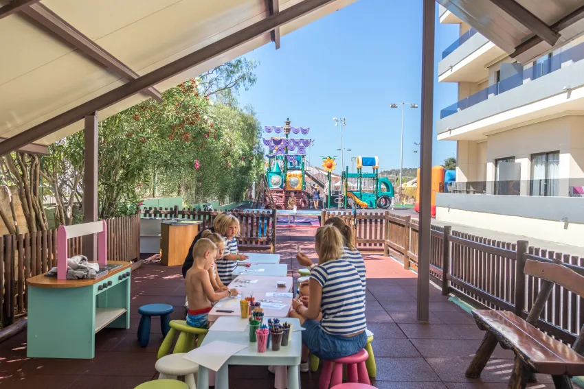 Zafiro Palmanova -120