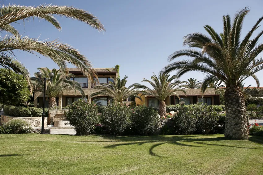 Aquila Rithymna Beach 5*-9