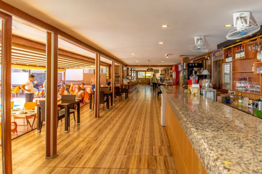 SELENIUM HOTEL  3*-7