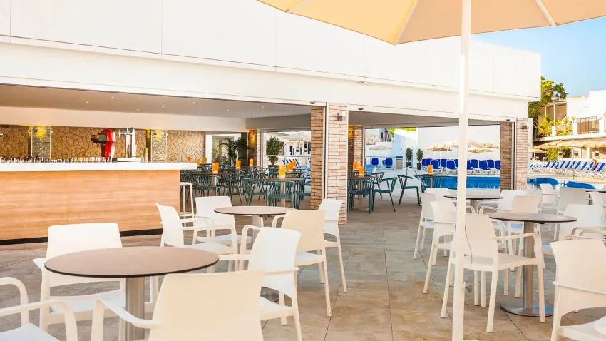 Globales Condes de Alcúdia 3*-21