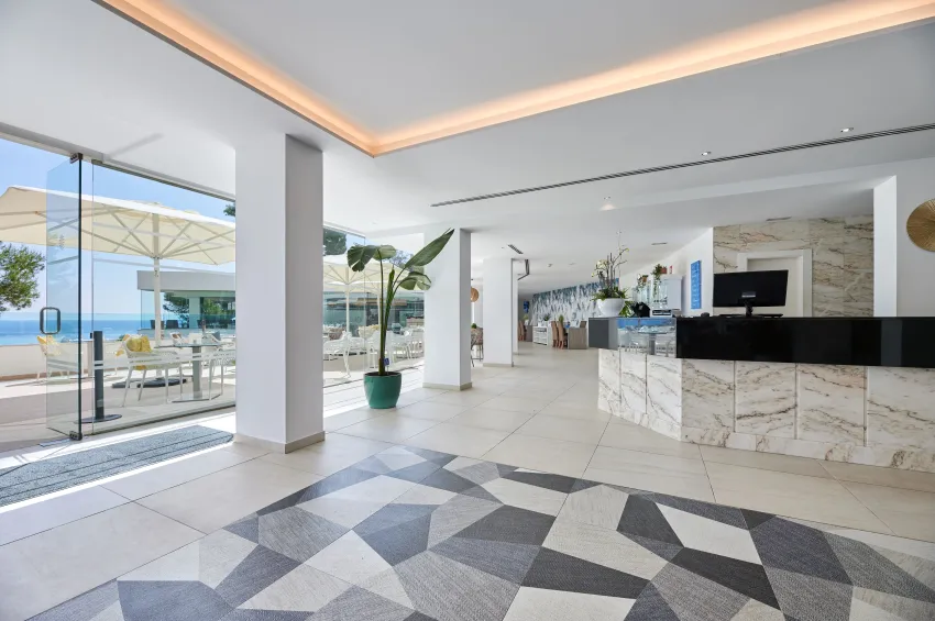 Alua Carolina Adults Only 4*-20