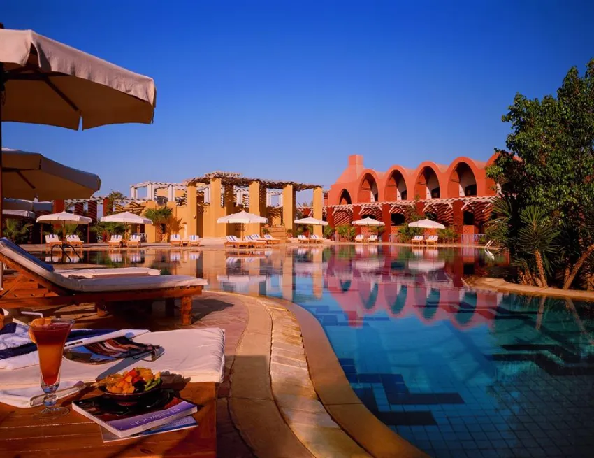 SHERATON MIRAMAR RESORT EL GOUNA  5*-12