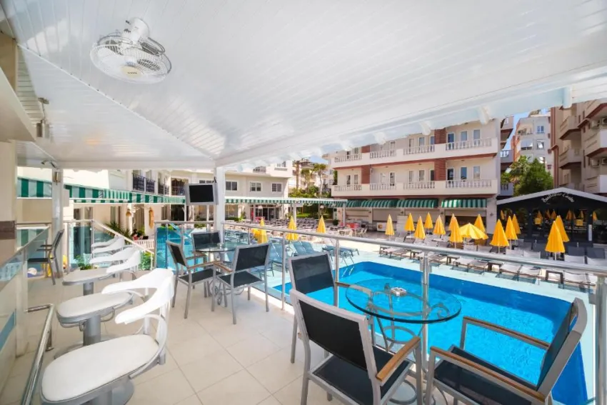 VILLA SUNFLOWER HOTEL  4*-18