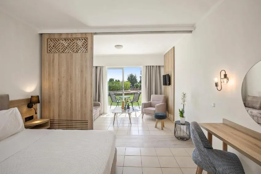 Kiotari Miraluna Beach Resort 4*-13