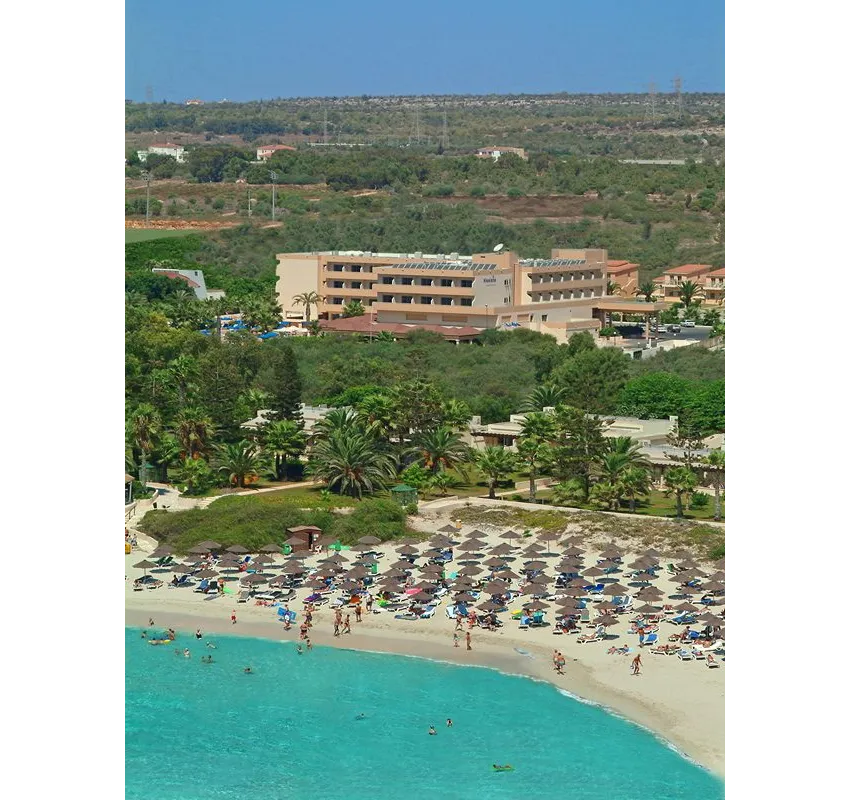 Nissiana Hotel & Bungalows 3*-1