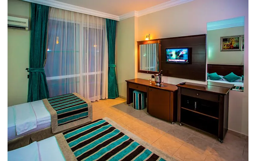 KLEOPATRA ROYAL PALM HOTEL  4*-8