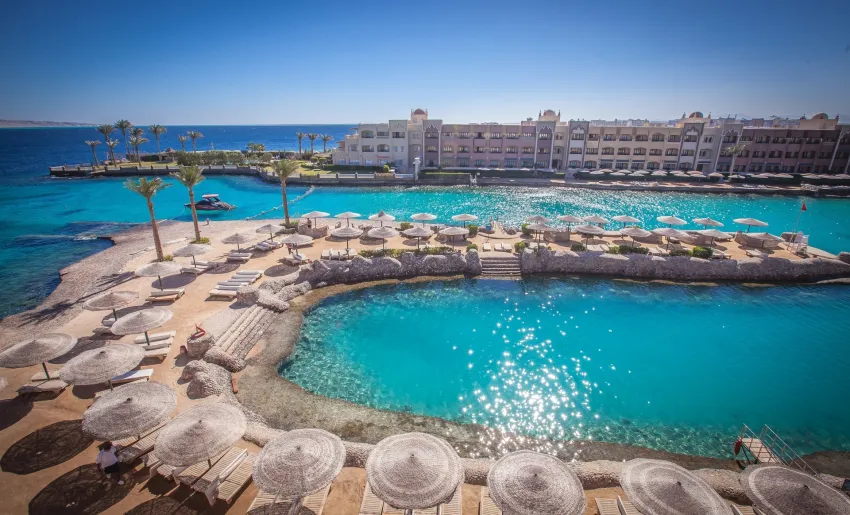 Sunny Days El Palacio 4*-3